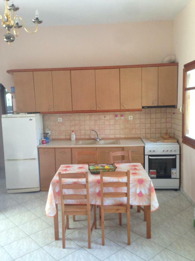 Nikitis House Apartment Cameră foto